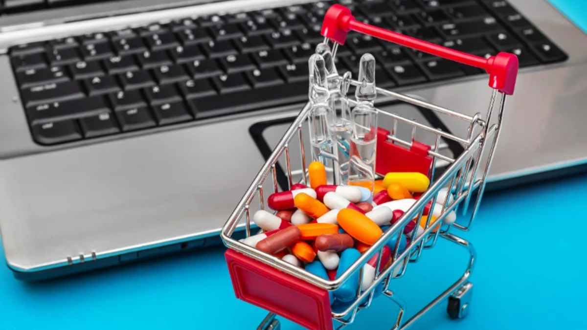 Four Benefits Of Buying Your Drugs At An Online Pharmacy